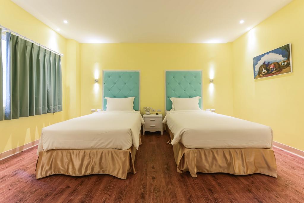 Lion King Hotel Kaohsiung Chambre photo
