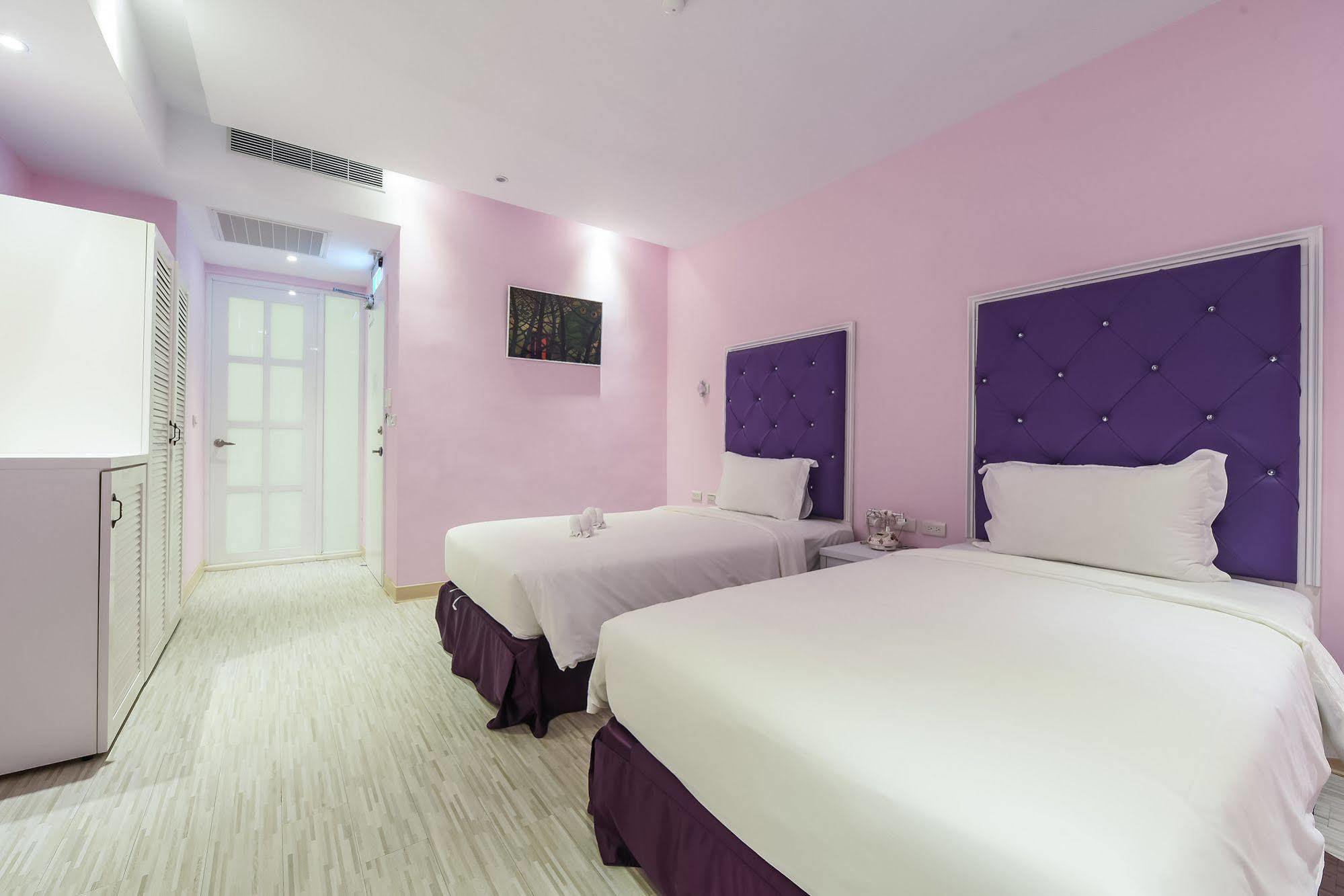 Lion King Hotel Kaohsiung Extérieur photo